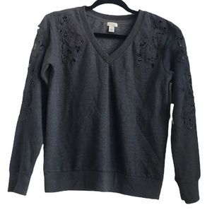 Hinge Grey V-Neck sweater Cut-out floral sleeves